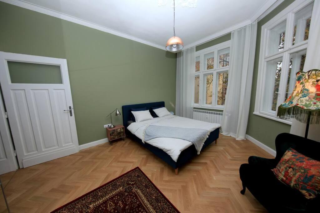 *Citadel* 2Br - City Center Sofia Luaran gambar